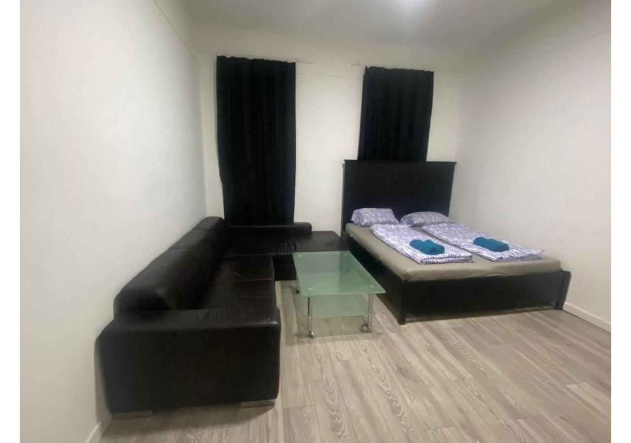 Apartment Budget -meidling Train Station & Schoenbrunn Wien